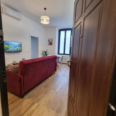 Apartment Spacious In Como