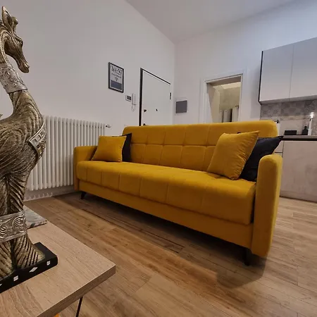Apartment Spacious In Como