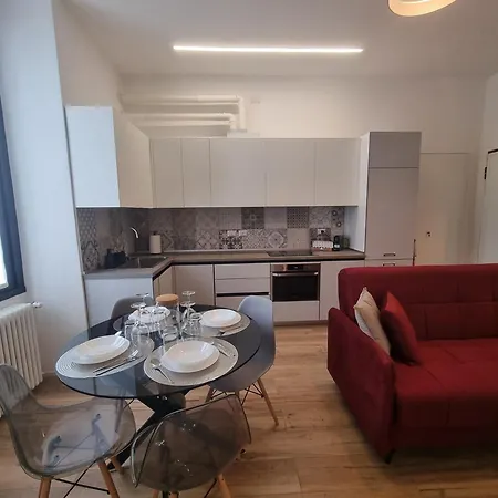 Apartment Spacious In Como