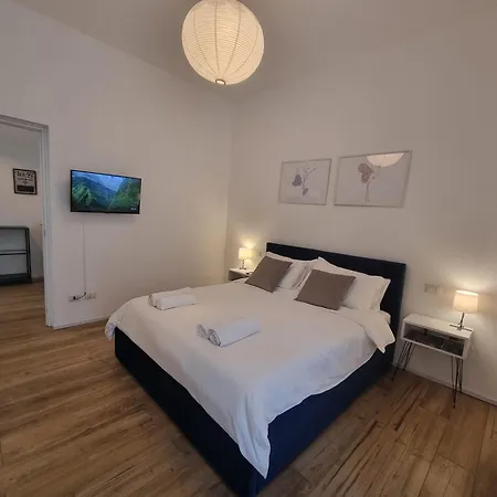 Apartment Spacious In Como
